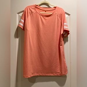 Women’s size XL short sleeve t-shirt NWOT